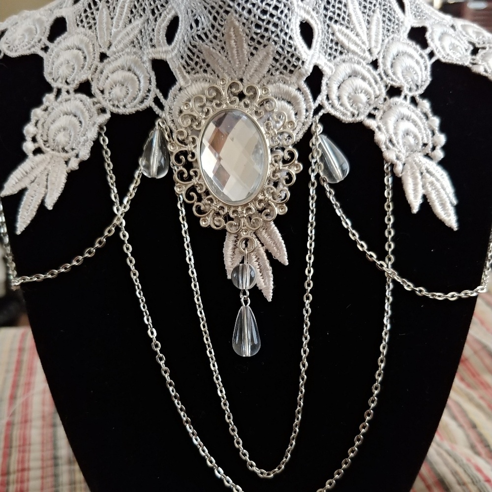 Laced Necklace